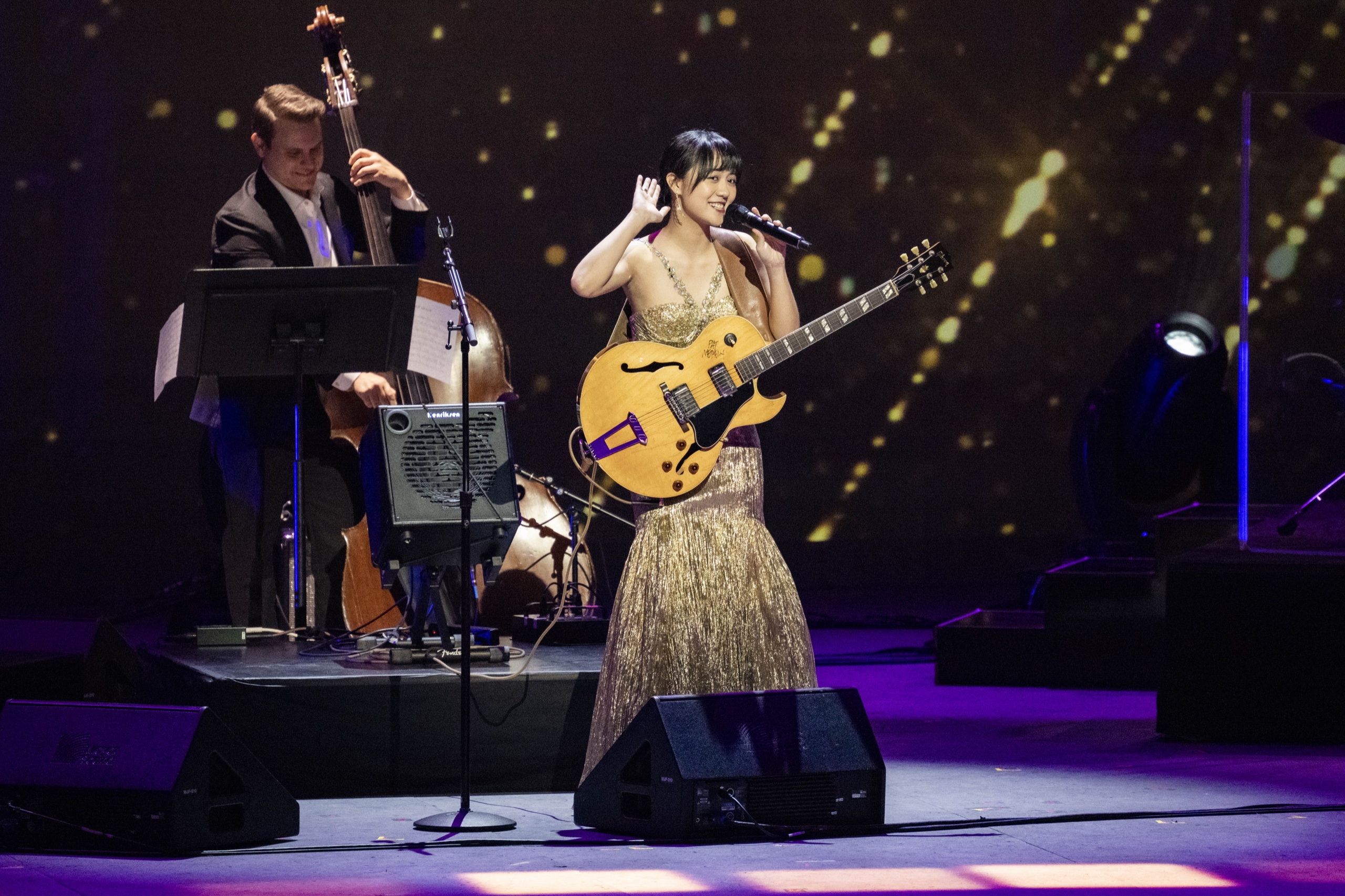 Ponpon Chen performing with her jazz ensemble